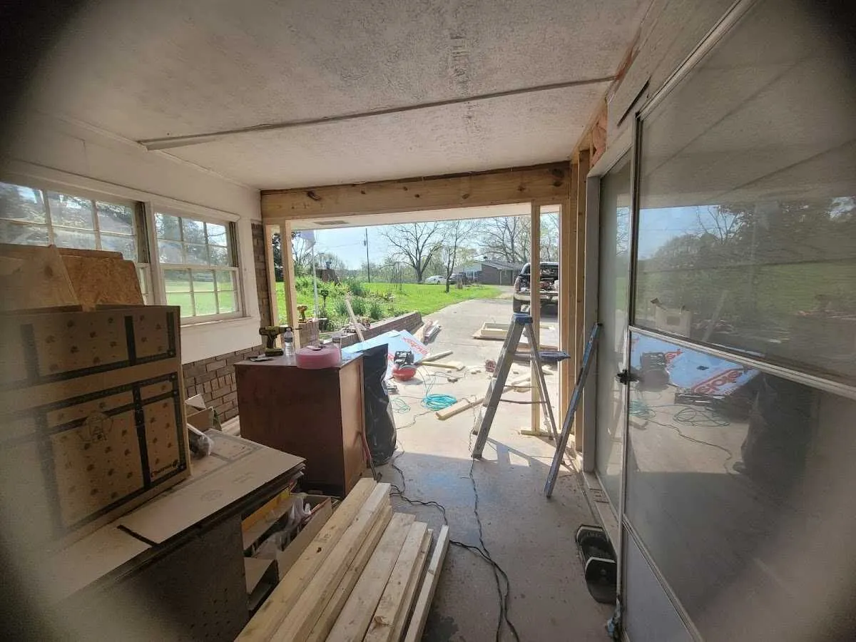 Air movers and dehumidifier for Water Mitigation Services in Fort Lee